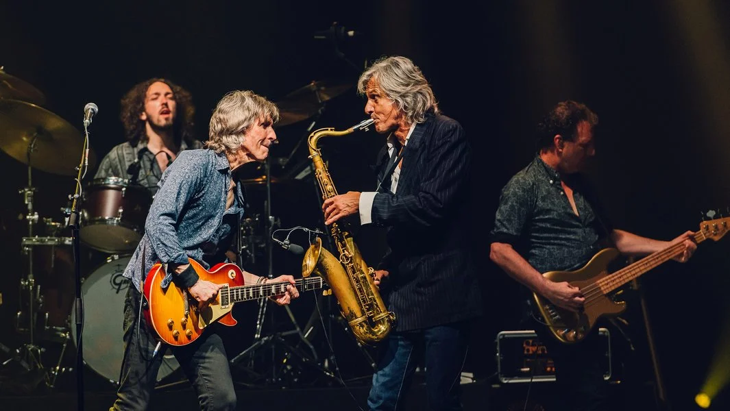 The Dire Straits Experience