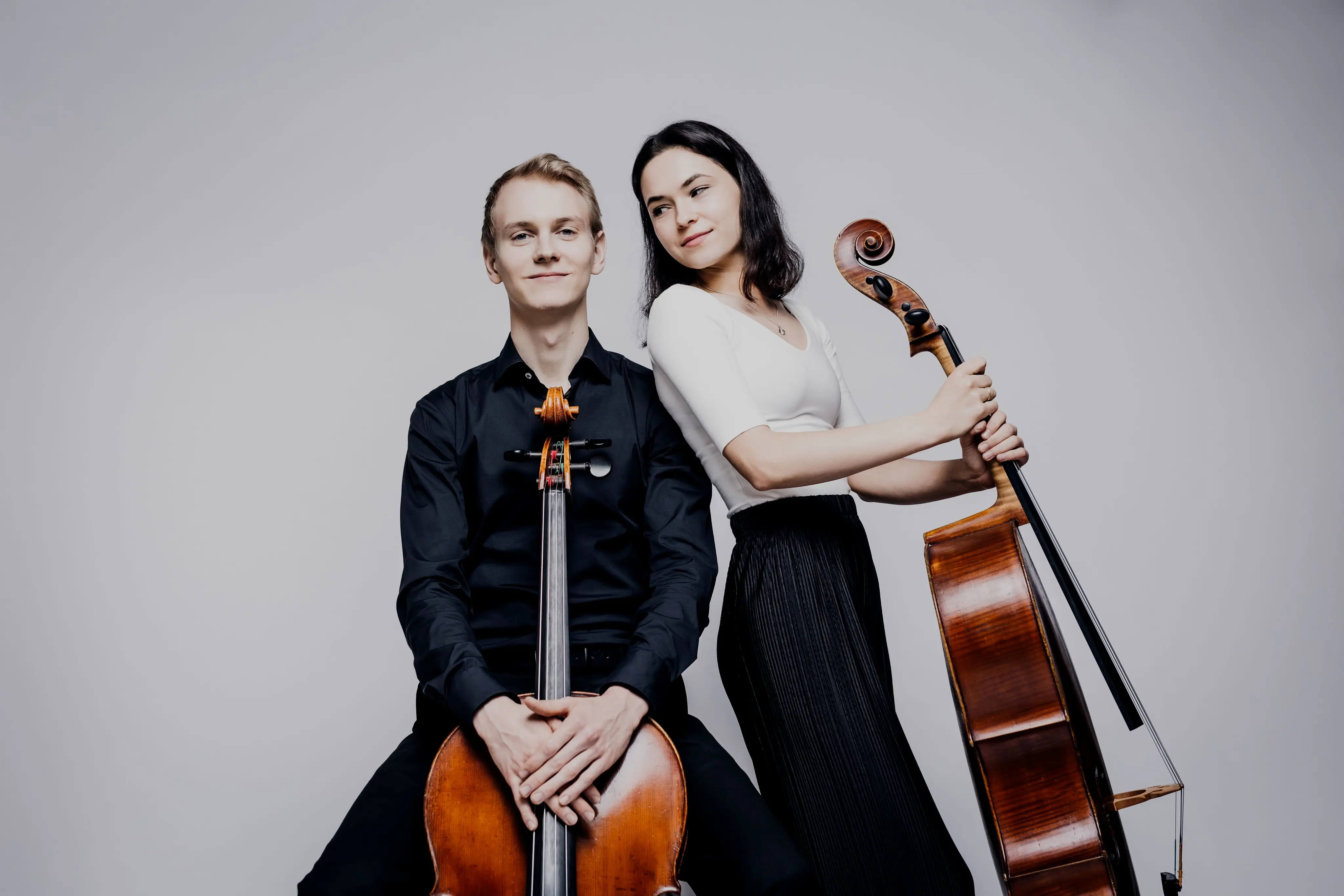 62. Bergedorfer Schlosskonzert mit dem Cello Duo Amaya Farias und Fabian Sturm
