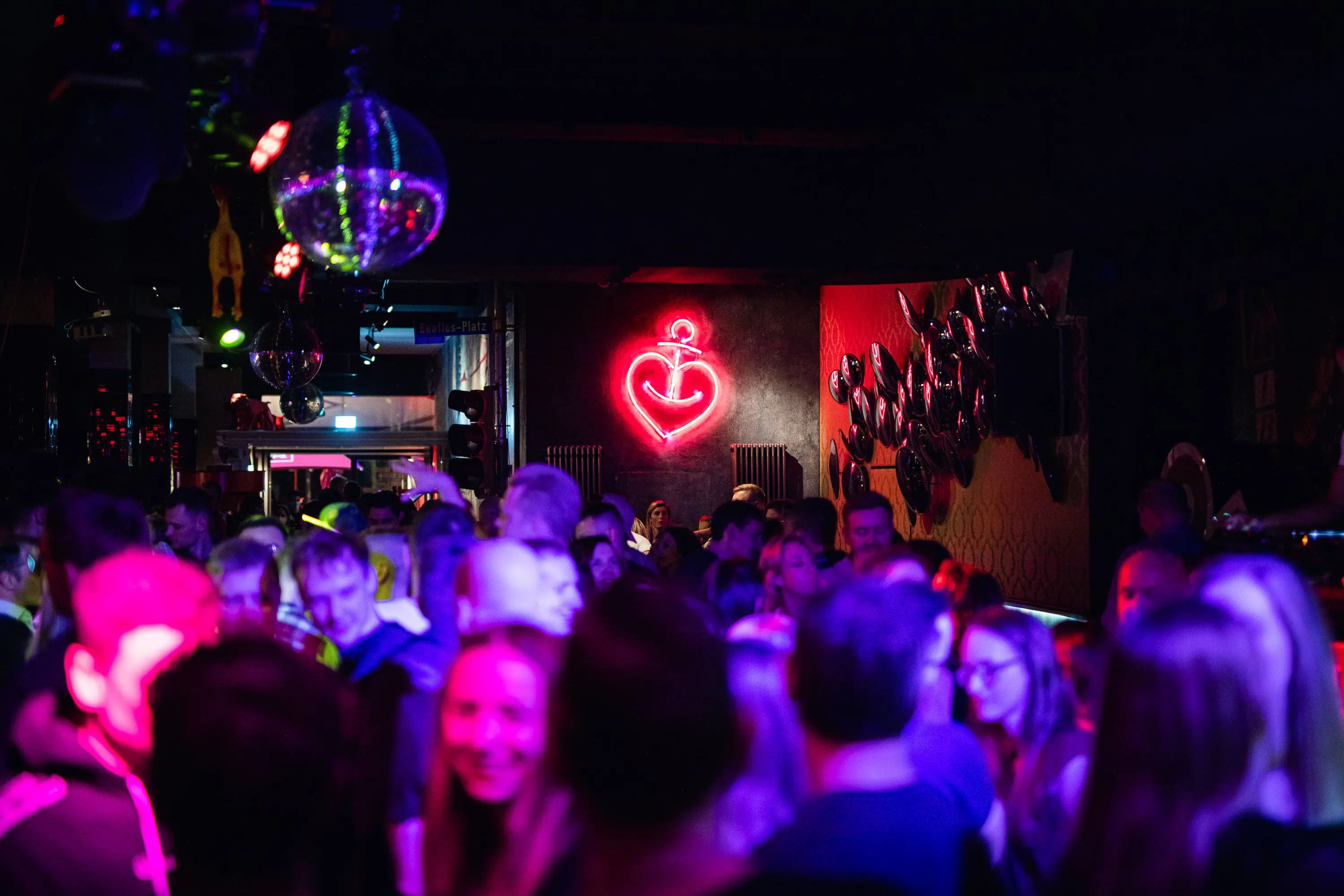 ASTRA 80/90/00er Party – Don't Stop Bierlievin'